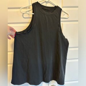 Lululemon size 8 tank- loose fit